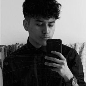 Meet your Posher, Daniel